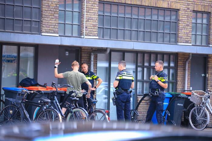 Politie ingezet bij apotheek voor man met verward gedrag