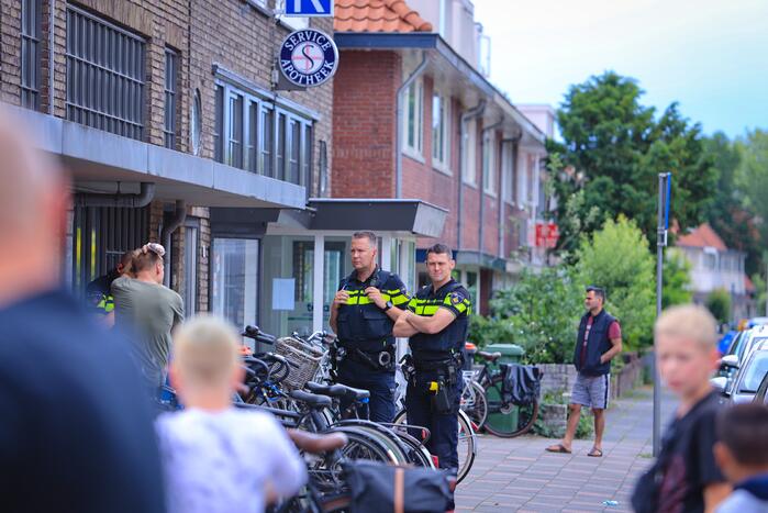 Politie ingezet bij apotheek voor man met verward gedrag