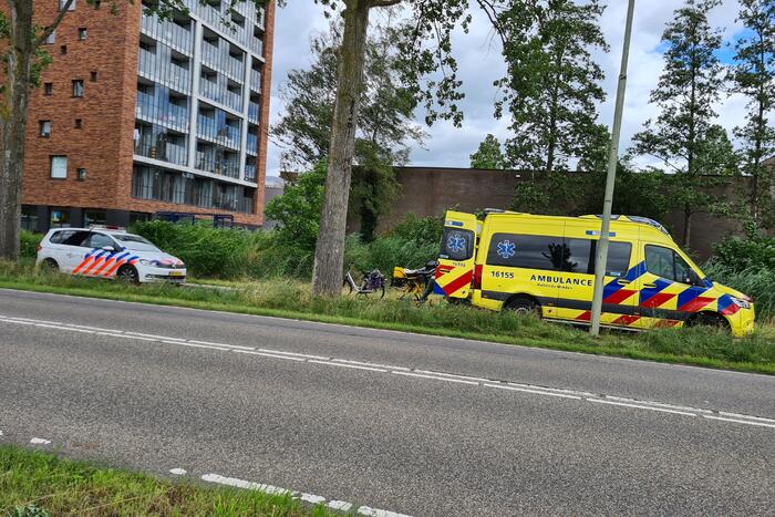 Fietser gewond na val met fiets