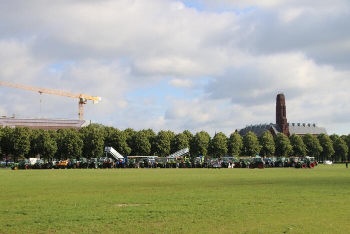Eerste boeren arriveren op demonstratieterrein