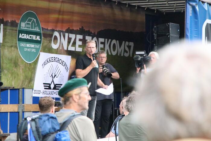 Eerste boeren arriveren op demonstratieterrein