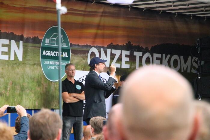 Eerste boeren arriveren op demonstratieterrein