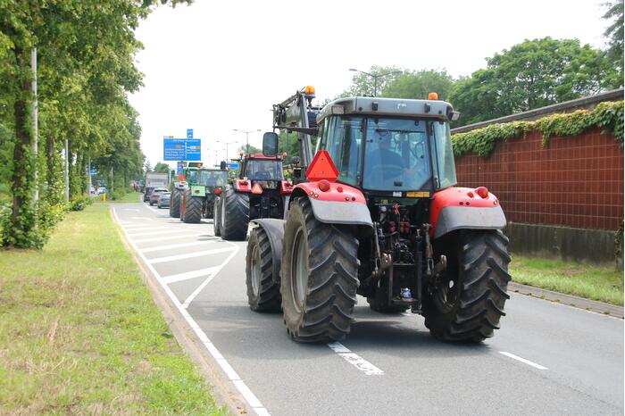 Eerste boeren arriveren op demonstratieterrein