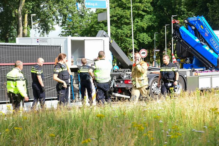 Motoragent overleden bij aanrijding met vrachtwagen