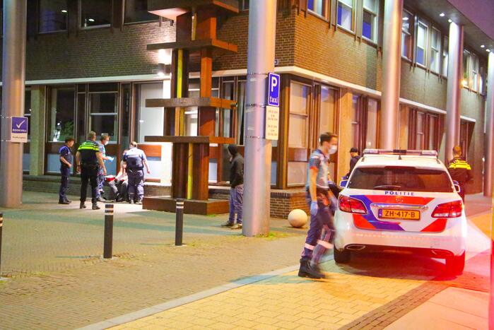 Persoon gewond bij steekincident