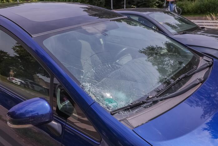 Fietser geschept op oversteekplaats