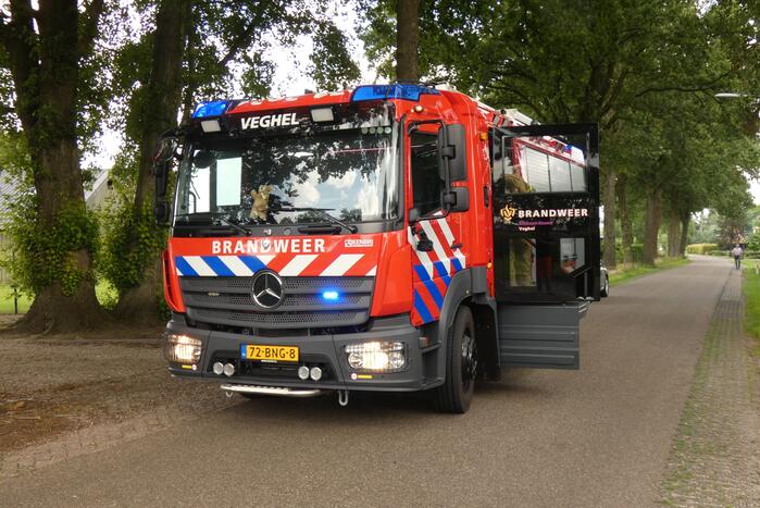 Brandweer haalt verbrande pizza uit oven