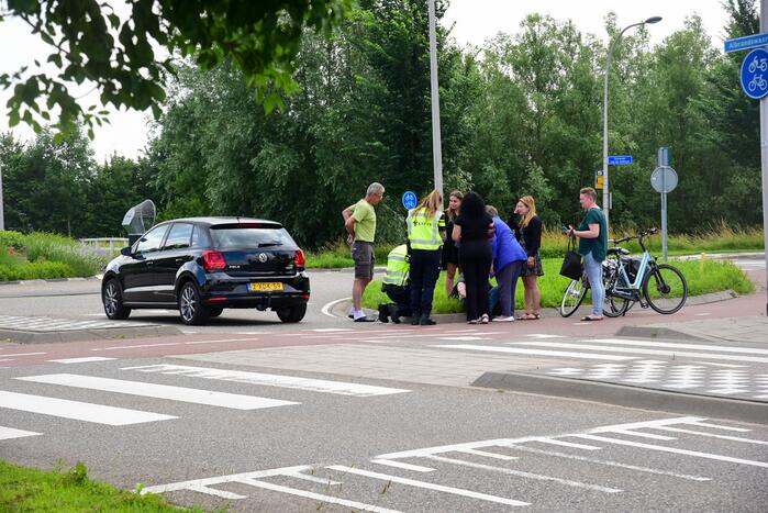 fietsster aangereden door auto