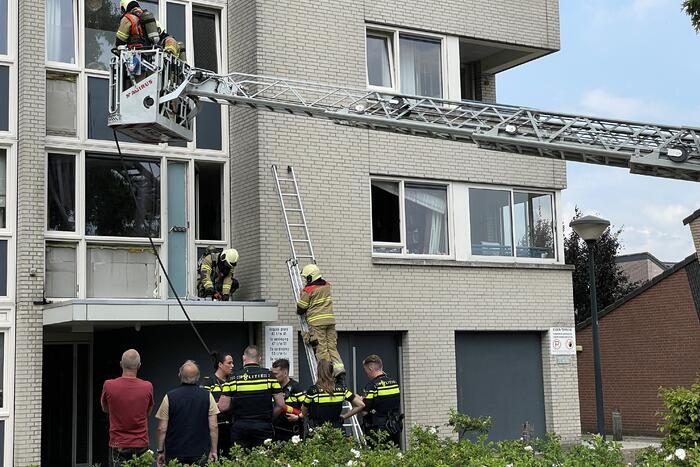 Brand in appartement na dakreparatie