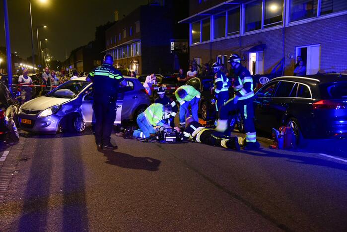 Man zwaargewond bij auto ongeluk