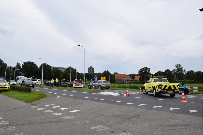 Rijstrook afgesloten na kop-staart botsing