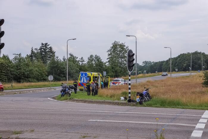 Lesmotorrijder gaat hard onderuit