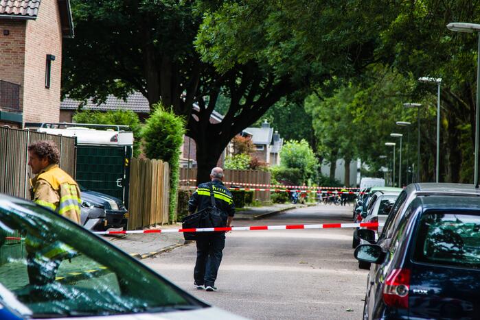 Man (35) dreigt woning op te blazen