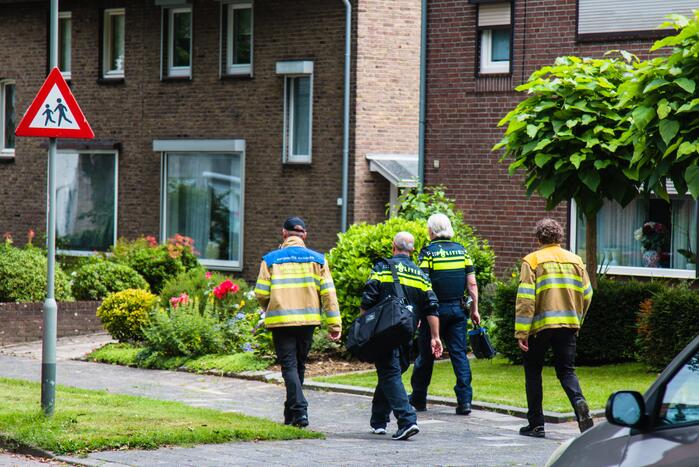 Man (35) dreigt woning op te blazen