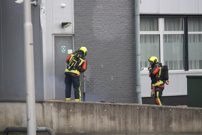 Grote uitslaande brand bij Groenland Kip