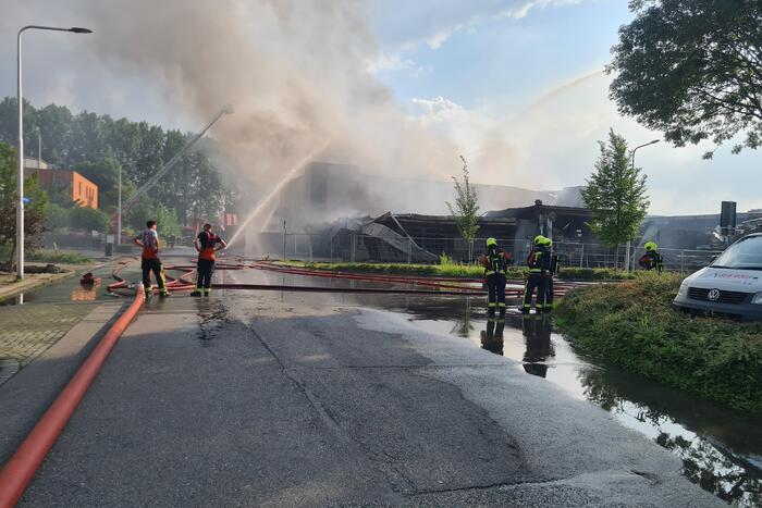 Brand Groenland Kip laait opnieuw op