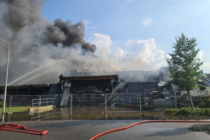 Brand Groenland Kip laait opnieuw op