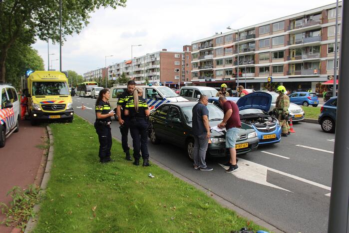 Drie voertuigen betrokken bij verkeersongeval