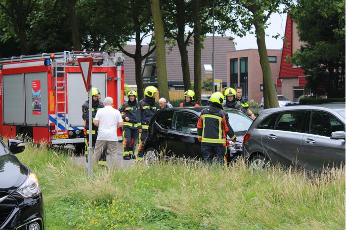Automobilist botst vol op zijn voorganger