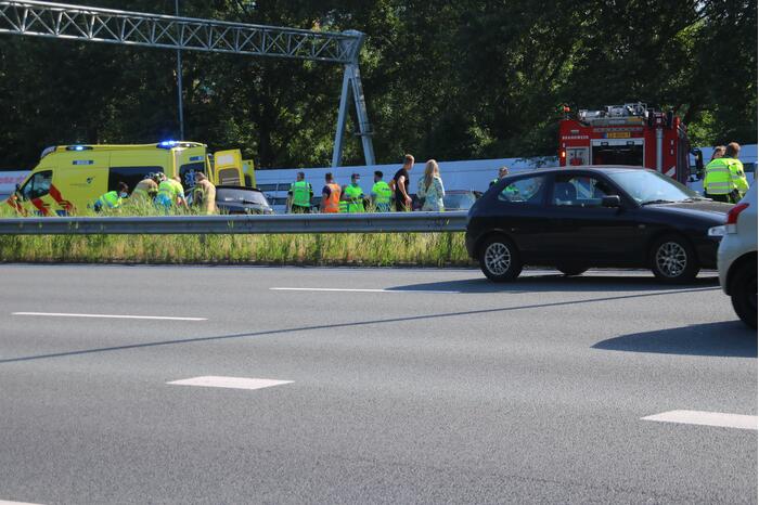 Snelweg dicht door verkeersongeval