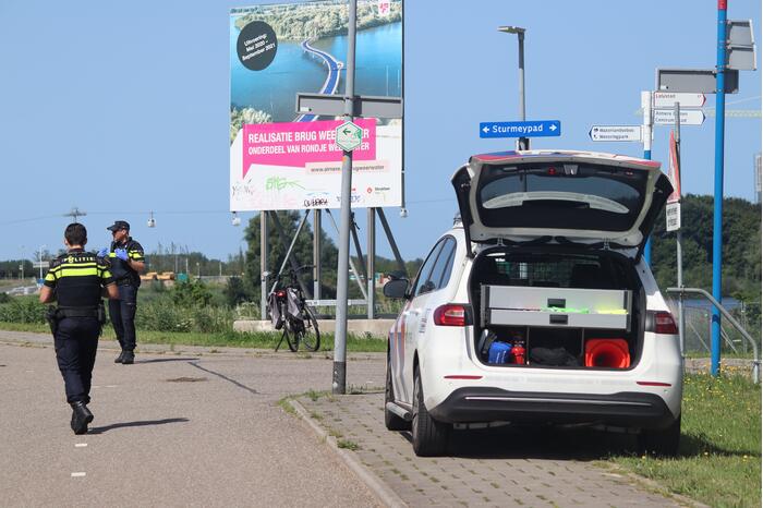 Fietsster loopt ernstig hoofdletsel op bij botsing