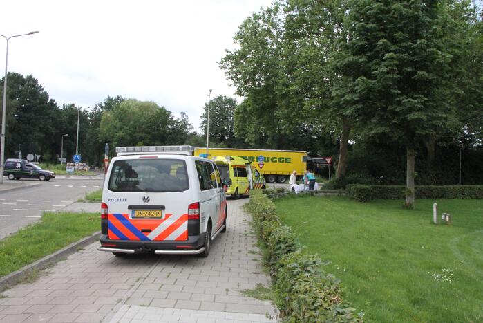 Vrouw raakt gewond op oversteekplaats