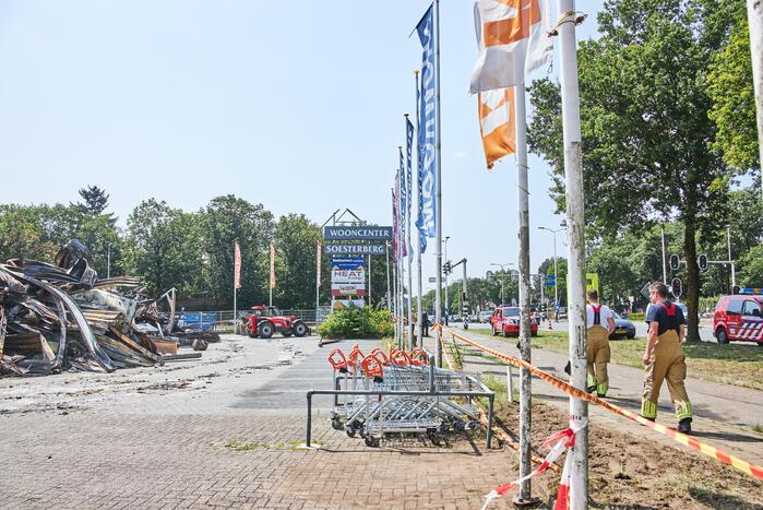 Miljoenenschade na verwoestende brand