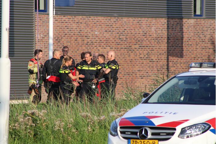 Lichaam van overleden man aangetroffen in water