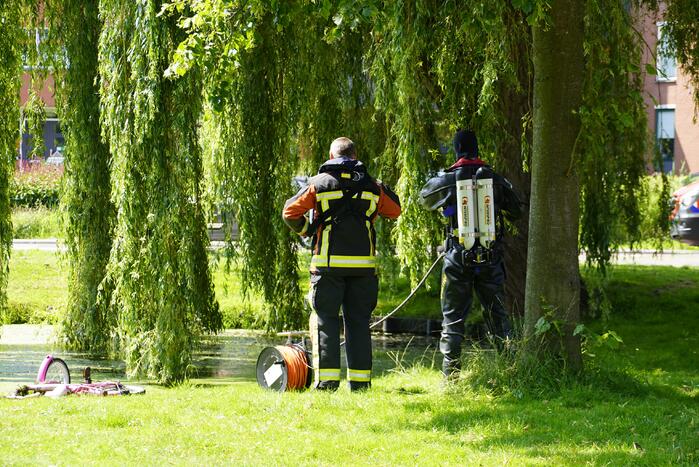 Duikers ingezet na achtergelaten kinderfiets langs waterkant
