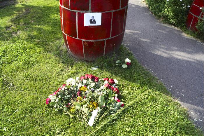 Gedenkplek ingericht voor Peter R de Vries op de Kai Park