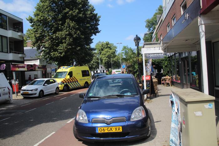 Fietser in botsing met auto