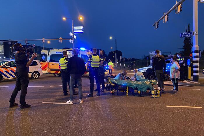 Motorrijder gewond bij botsing met auto