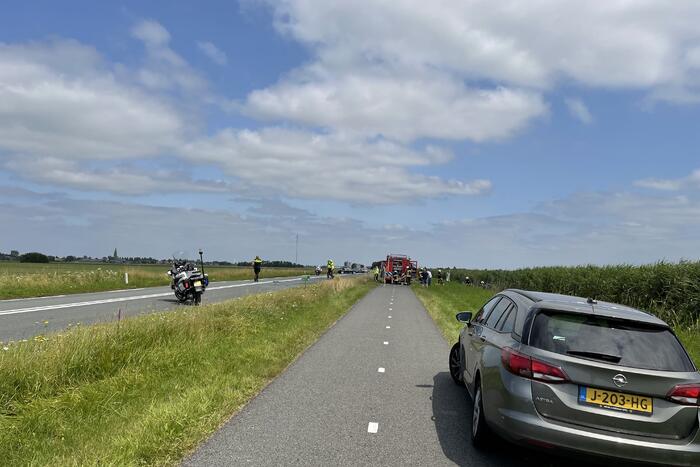 Auto's belanden in sloot