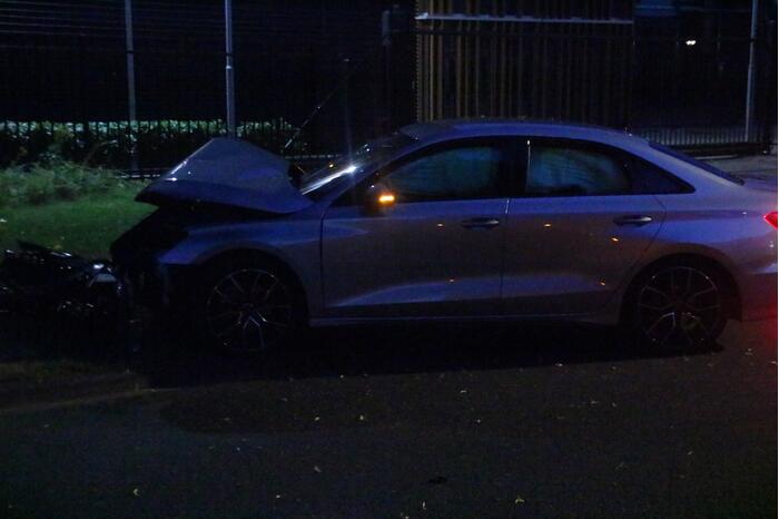 Auto in de kreukels bij eenzijdige aanrijding