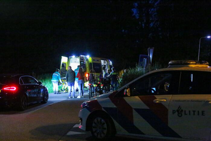 Brommerrijder belandt in sloot