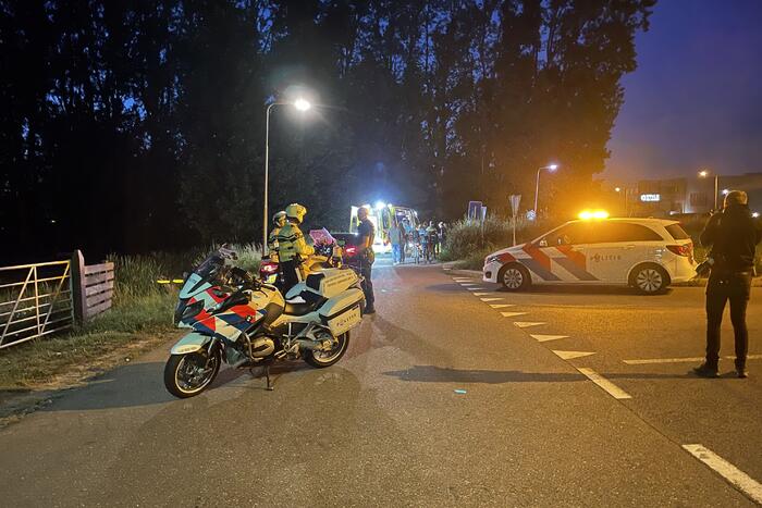 Brommerrijder belandt in sloot