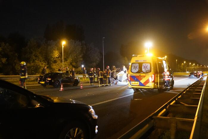 Snelweg volledig afgesloten door zwaar ongeval