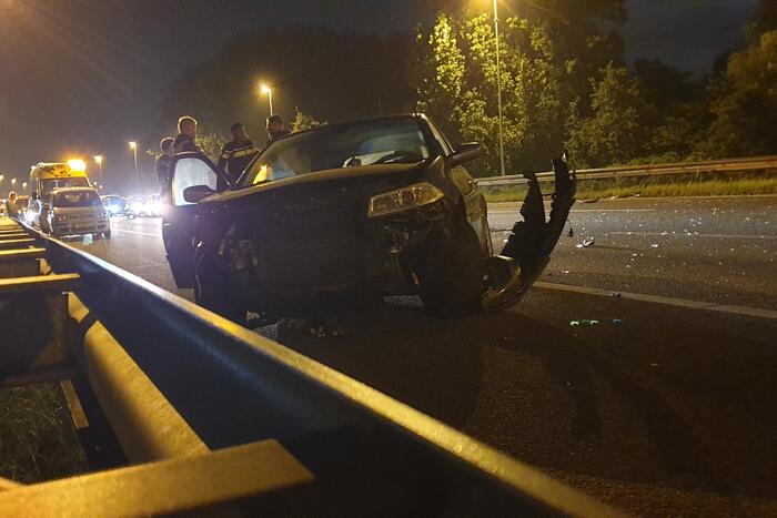 Snelweg volledig afgesloten door zwaar ongeval