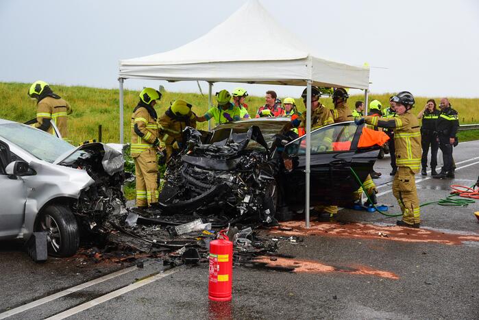 Meerdere gewonden bij zwaar verkeersongeval