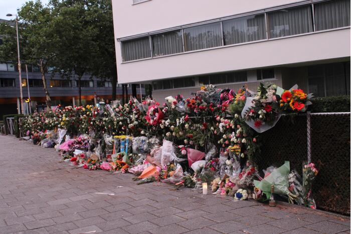 Bloemenzee voor doodgestoken man (27)