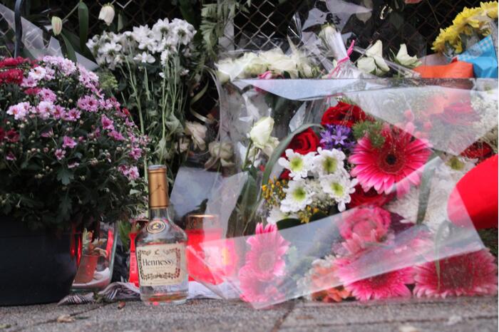 Bloemenzee voor doodgestoken man (27)