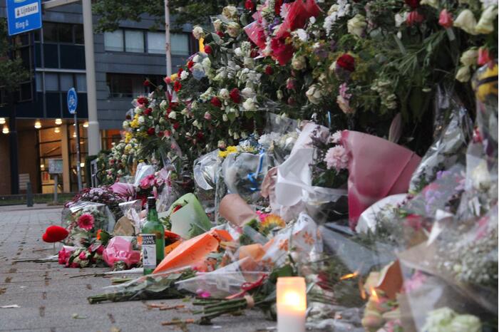 Bloemenzee voor doodgestoken man (27)