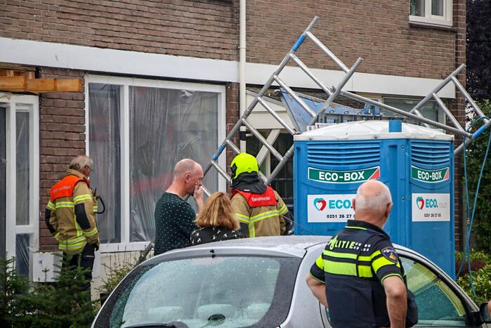 Persoon zwaargewond door omgevallen steiger