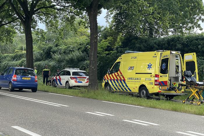 Voetganger gewond door botsing met scooterrijder