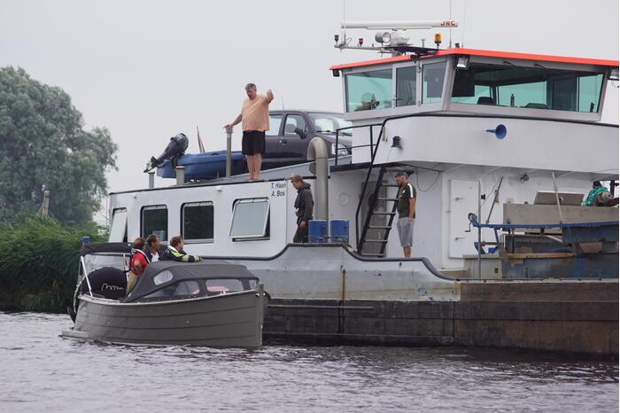 Grote zoekactie naar mogelijk persoon te water Jachthaven 't Raboes