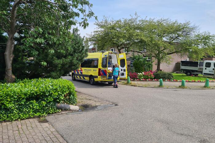 Fietser gewond na uitwijkmanoeuvre