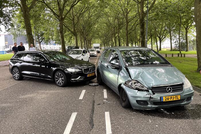 Proefrit eindigt in aanrijding