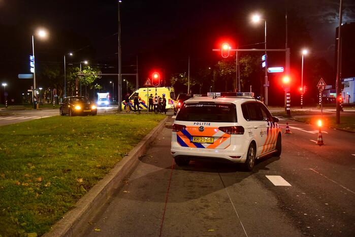 Fietser zwaargewond bij aanrijding