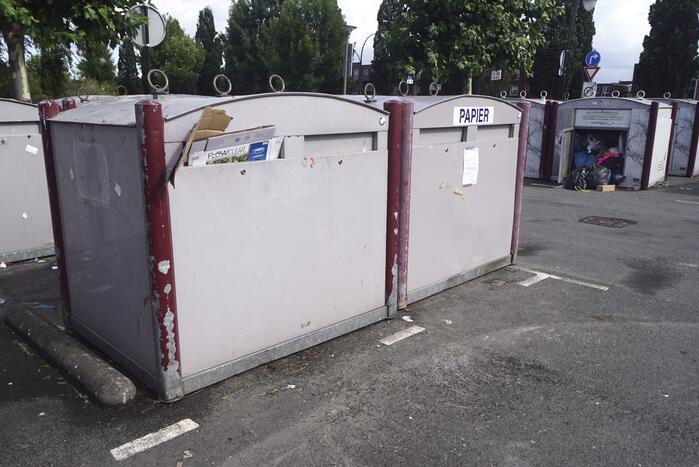 Overlastgevende containers in centrum van Vathorst worden verwijderd