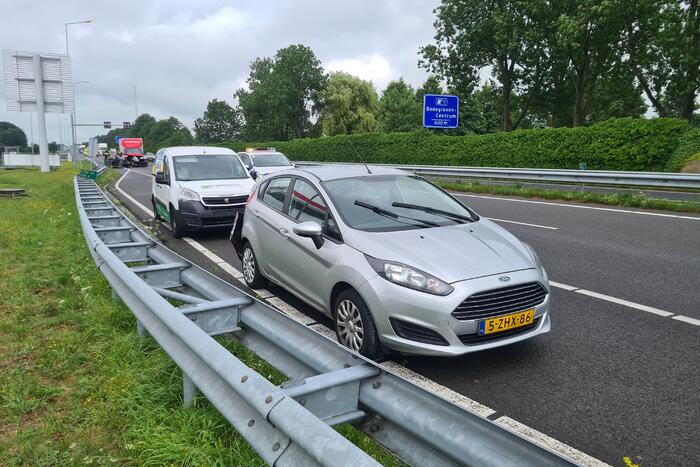 Meerdere voertuigen betrokken bij botsing